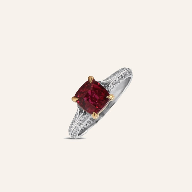 Osiris Ruby Ring — detail view